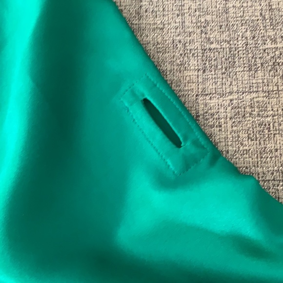 Holiday Green multi-top/skirt - Picture 5 of 6